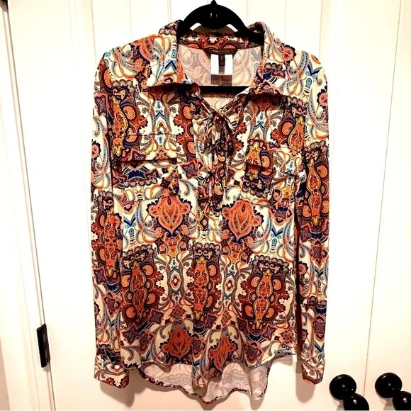 BCBGMaxAzria Paisley Blouse - Picture 3 of 9
